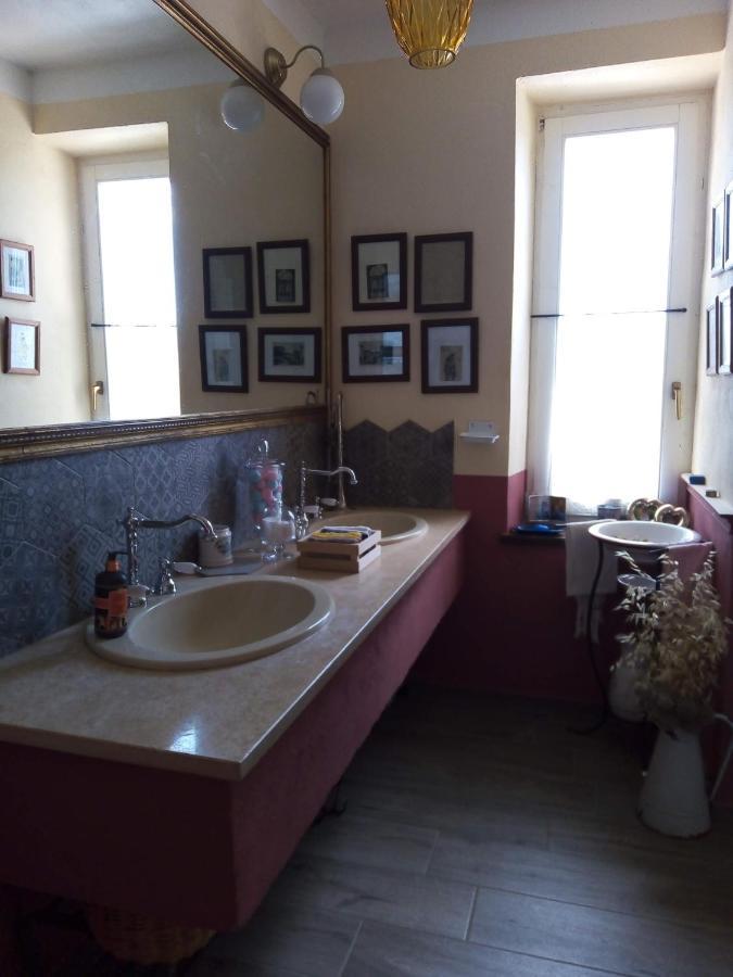B&B La Gallinella Rossa Baschi Bagian luar foto